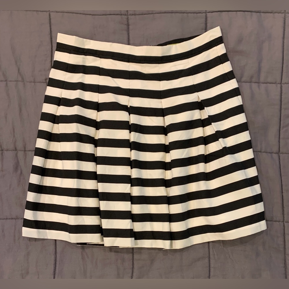 Gianni Bini Black and White Striped Skater Skirt
